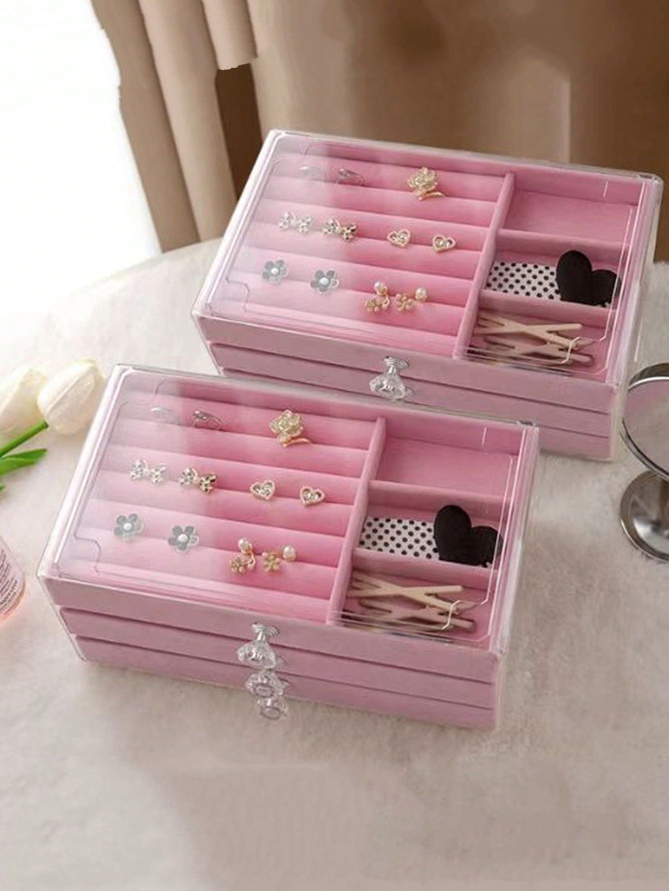 صندوق مجوهرات مرصع بالراينستون باللون الوردي