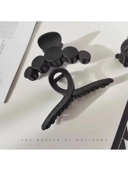 مشبك شعر كبير باللون الأزرق الكلاين للنساء مصنوع من الأكريليك 8 قطع, أنيق وشخصي مع طابع الأزياء المُتبعة، بسيط وأنيق، يتماشي مع الأسلوب الجامعي الكاجوال لإكسسوارات شعر السيدات، مناسب للنشاطات الخارجية مثل التسوق والمواعيد والأحتفالات والسفر والشواطئ والس