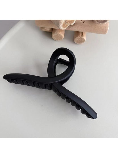 مشبك شعر كبير باللون الأزرق الكلاين للنساء مصنوع من الأكريليك 8 قطع, أنيق وشخصي مع طابع الأزياء المُتبعة، بسيط وأنيق، يتماشي مع الأسلوب الجامعي الكاجوال لإكسسوارات شعر السيدات، مناسب للنشاطات الخارجية مثل التسوق والمواعيد والأحتفالات والسفر والشواطئ والس