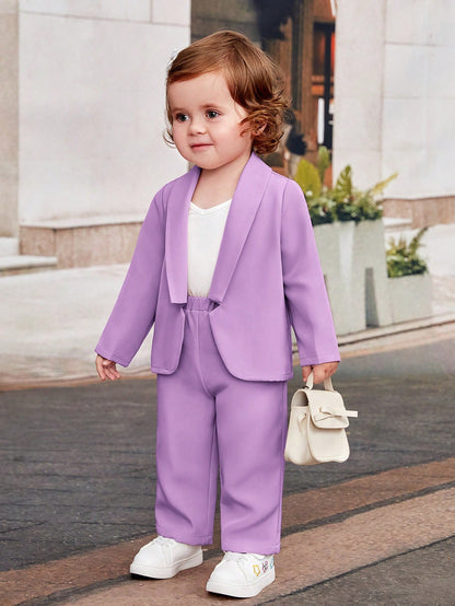 أطقم للأطفال البنات