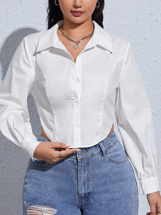 قميص موحدة اللون أزرار أمامية مقاس كبير