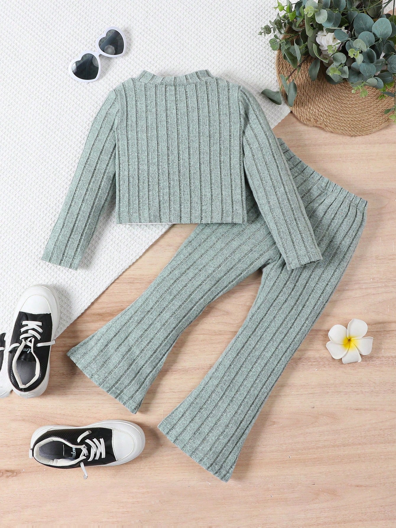 بنت طفل تفاصيل مرقع بعبارة وقوف الياقة تي شيرت & بنطلون بساق واسع