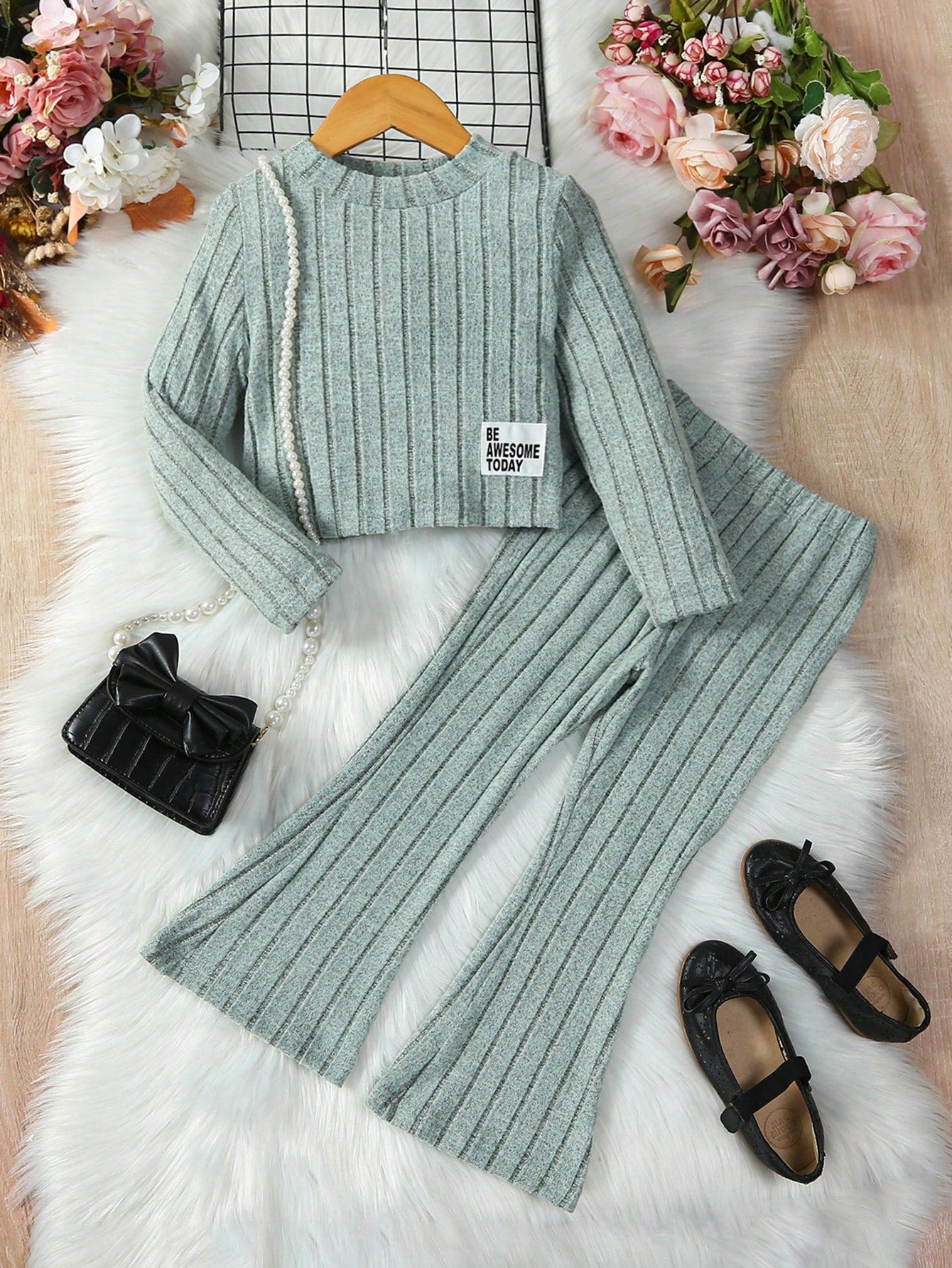 بنت طفل تفاصيل مرقع بعبارة وقوف الياقة تي شيرت & بنطلون بساق واسع