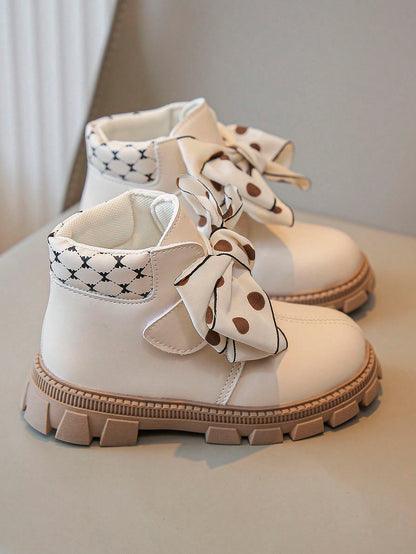 حذاء بناتي عصري ومريح للأطفال