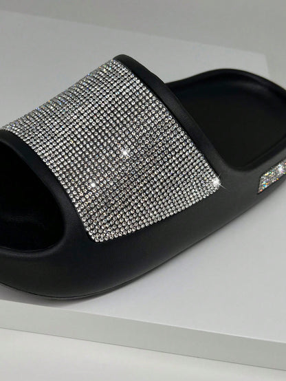 صندل نسائي مسطح بحجر الراين ونعل سميك، شبشب خارجي أنيق، أسود