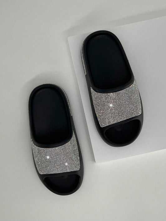 صندل نسائي مسطح بحجر الراين ونعل سميك، شبشب خارجي أنيق، أسود