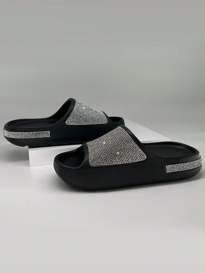 صندل نسائي مسطح بحجر الراين ونعل سميك، شبشب خارجي أنيق، أسود