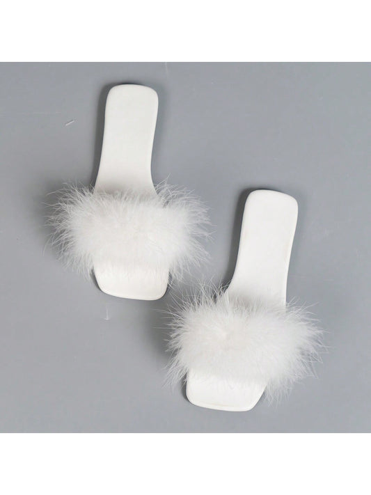 نعال شبشب مربعة الاصبع ناعمة وفضفاضة للنساء