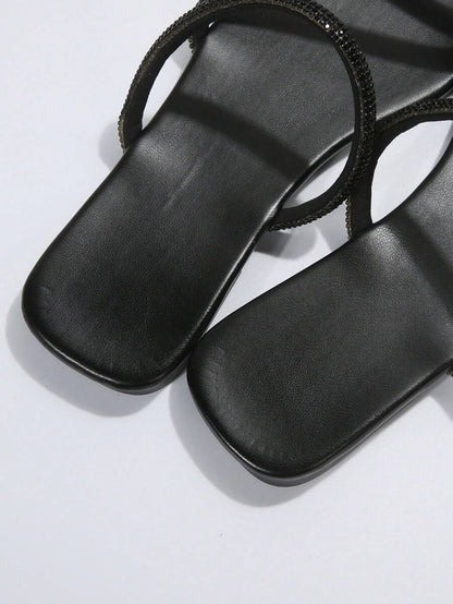 صنادل نسائية