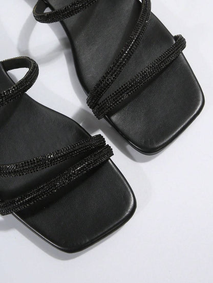 صنادل نسائية