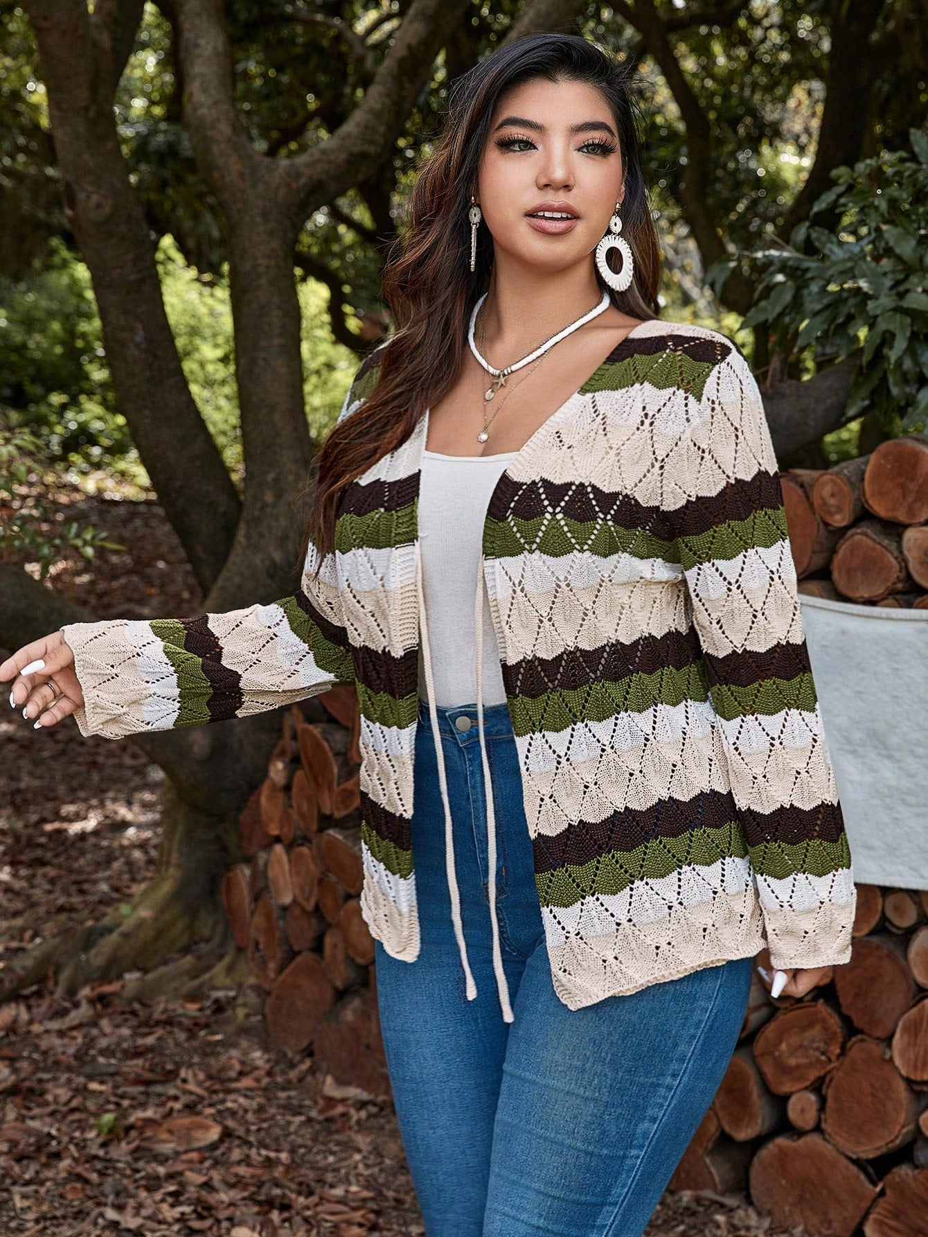 كارديجان ألوان متباينة منسوج بفتحات صغيرة ربطة امامية مقاس كبير