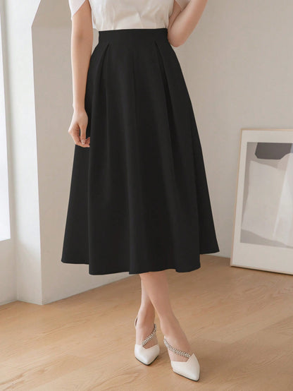 تنورة خصر عالي بتفاصيل طية التجاعيد