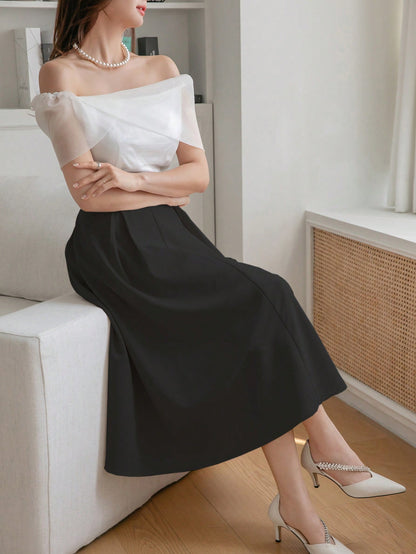 تنورة خصر عالي بتفاصيل طية التجاعيد