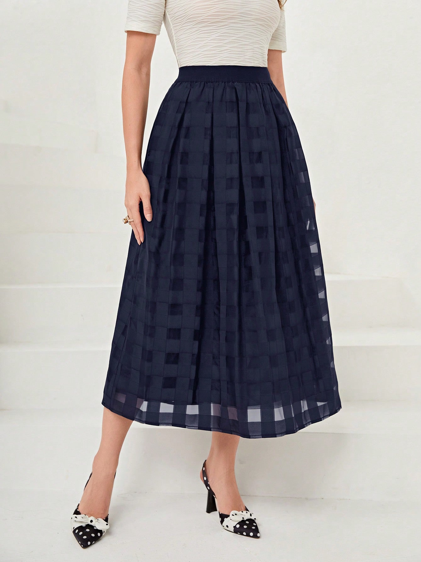 تنانير نسائية