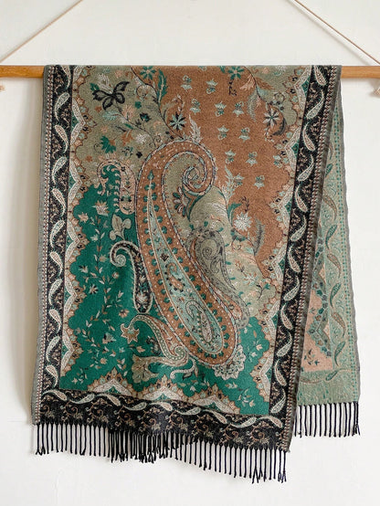 أوشحة نسائية