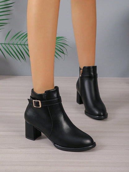 وصول المخزون الجديد أسود خفيف الوزن كعب عالي جزمة برقبة طويلة للنساء