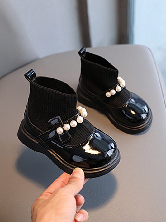 جزمة أميرات من القماش بمقدمة مستديرة صلبة للأطفال للفتيات