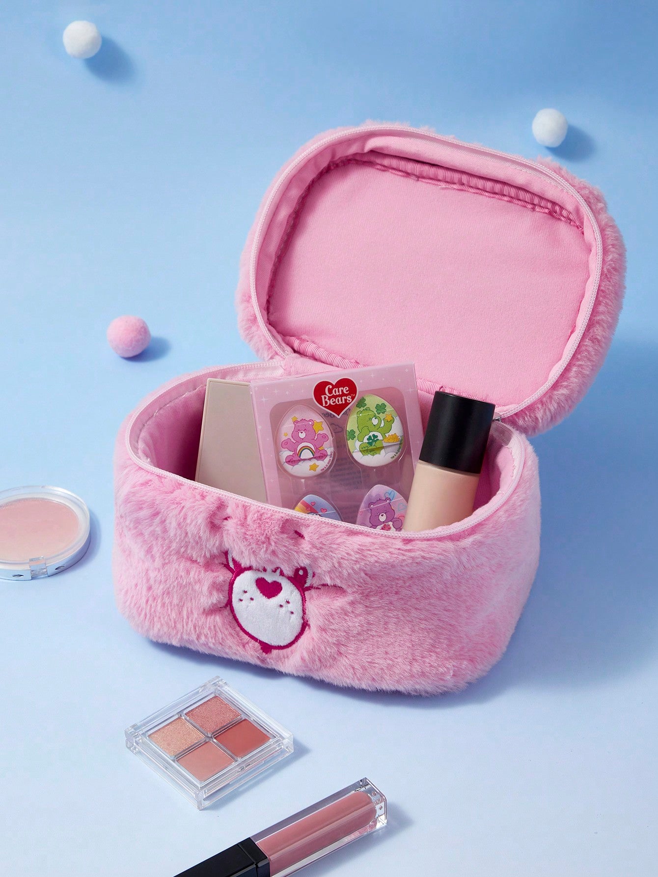 حقائب مكياج