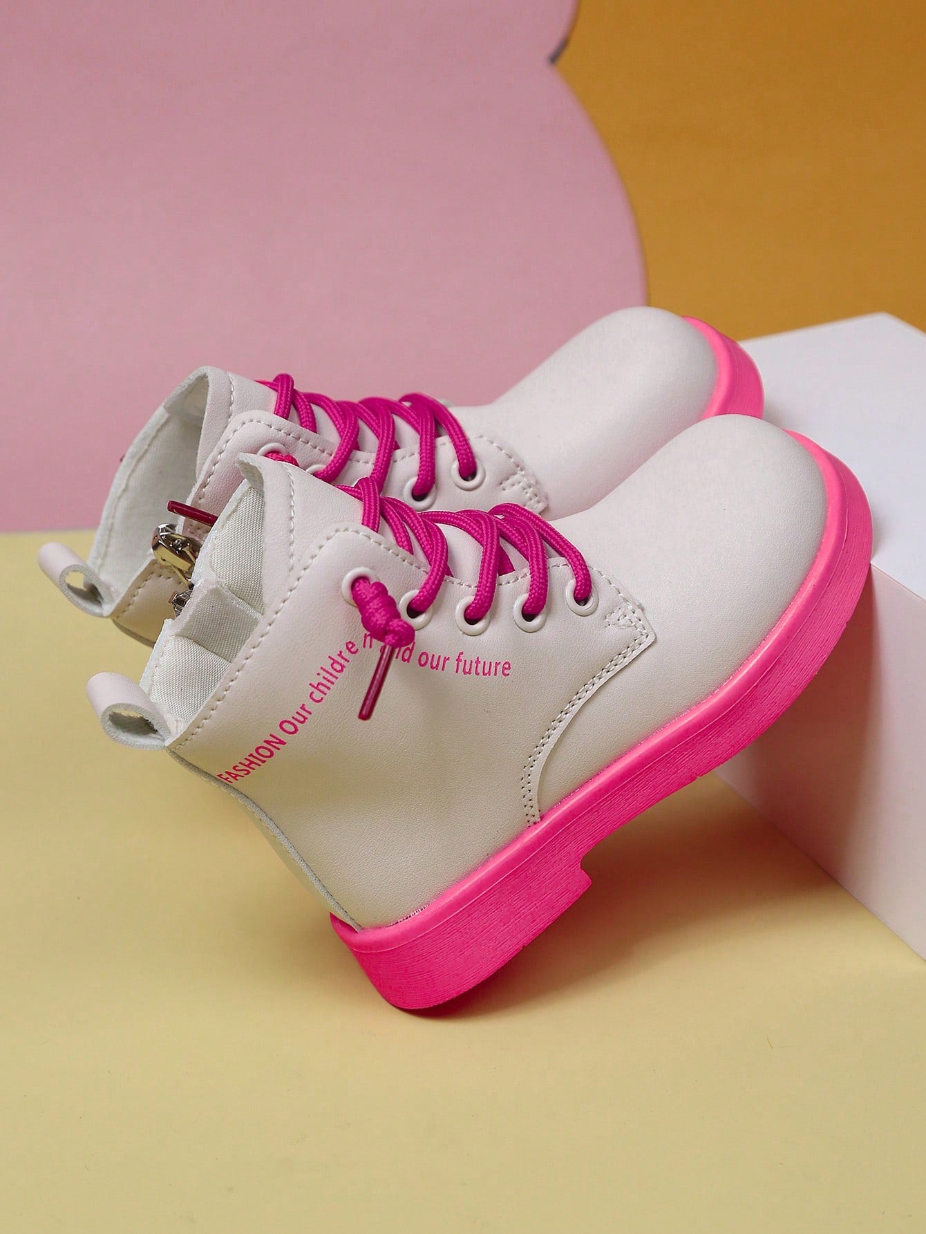 جزمة برقبة طويلة أطفال