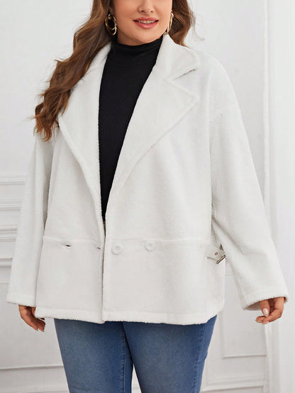 معطف تيدي بياقة مطوي مسنن منخفض الاكتاف مقاس كبير