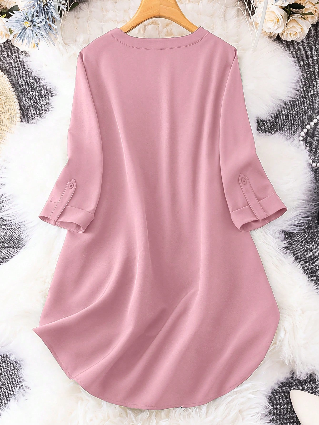 بلوزة اكمام بشريط ملتف ياقة مفتوح أزرار أمامية مقاس كبير