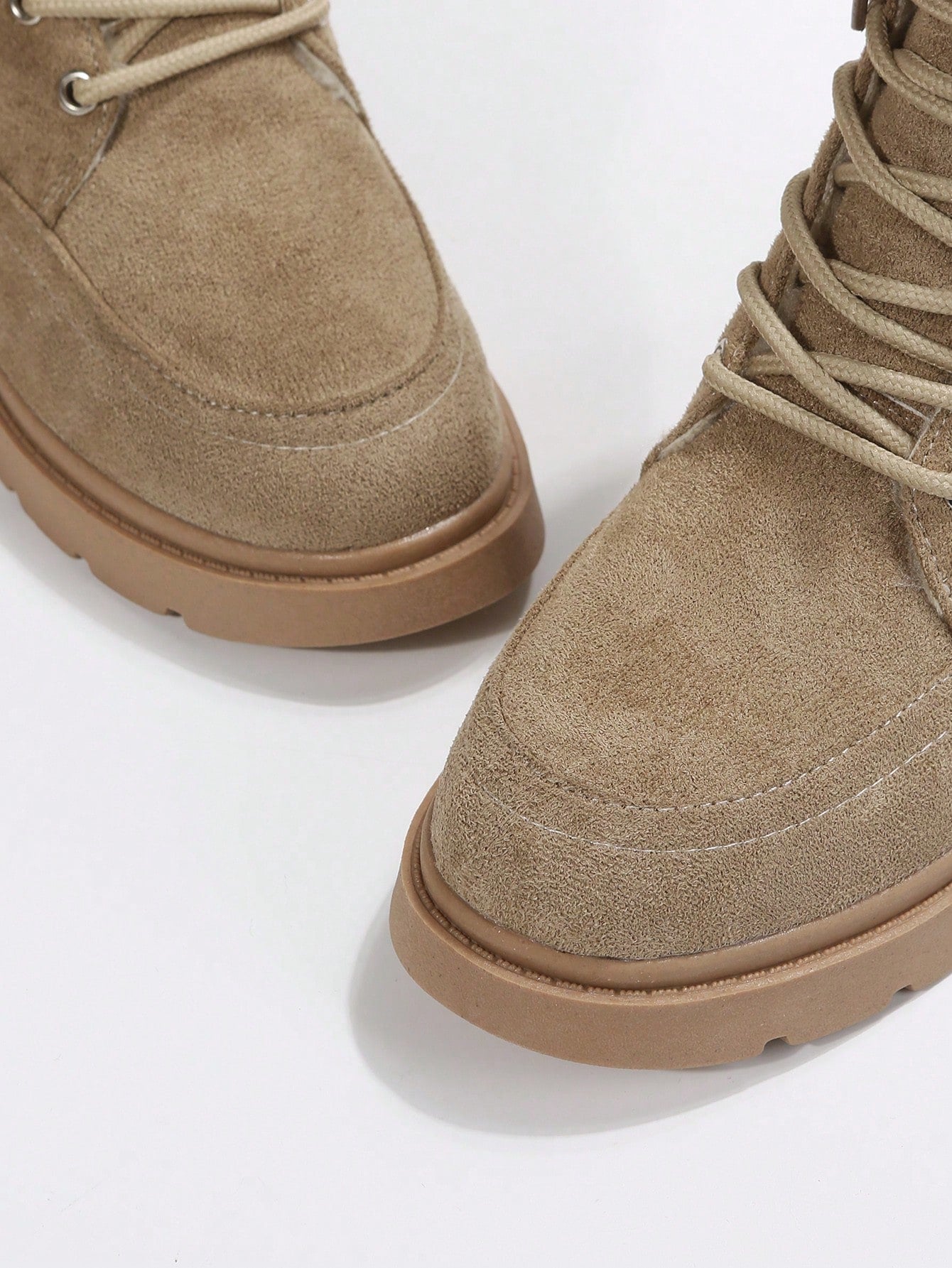 جزمة برقبة طويلة وصول المخزون الجديد الشتاء الموضة مريح و دافئ زغبي مبطن موتو للنساء