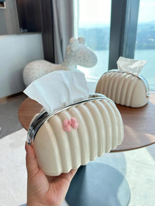 صندوق مناديل على شكل خبز بتصميم مبتكر ودافئ مع تصميم صدفة، تزينها زهرة الفراشة والربطة، مناسبة للاستخدام في الحمام وغرفة المعيشة وعلى المكتب.