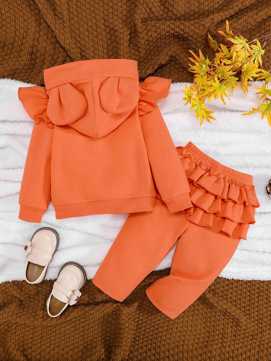 أطقم للأطفال البنات