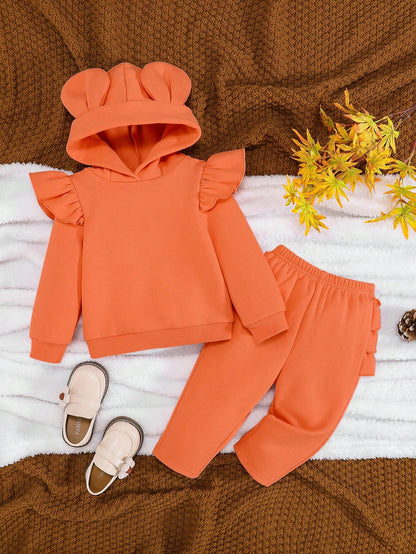 أطقم للأطفال البنات