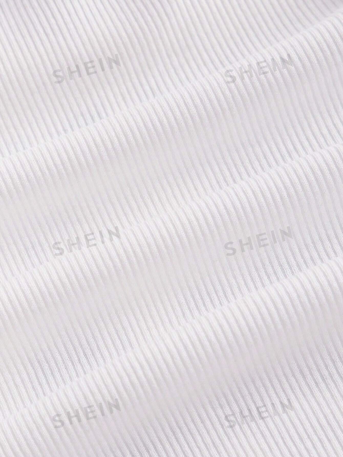 تي شيرت نسائية