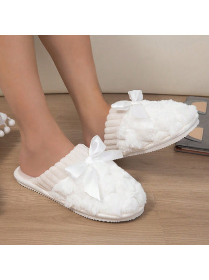 حذاء شتوي داخلي دافئ للنساء بشريط عقدة و نعل داخلي