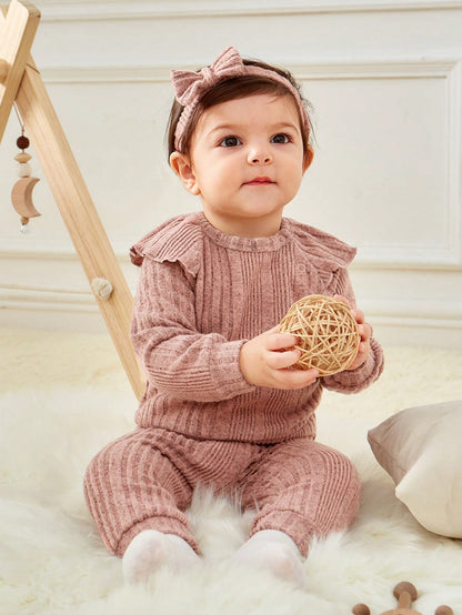 تي شيرت وبنطلون مقلم بكشكش مع عقال الرأس للبنات الاطفال