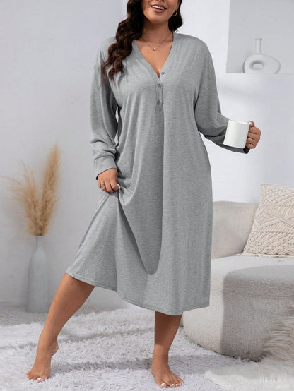 ثوب نوم بأزرار نصف طية الكتف، فستان طويل