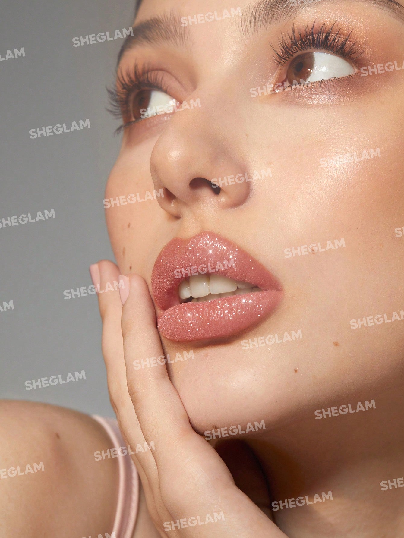 SHEGLAM مجموعة ليب دازلر جليتر