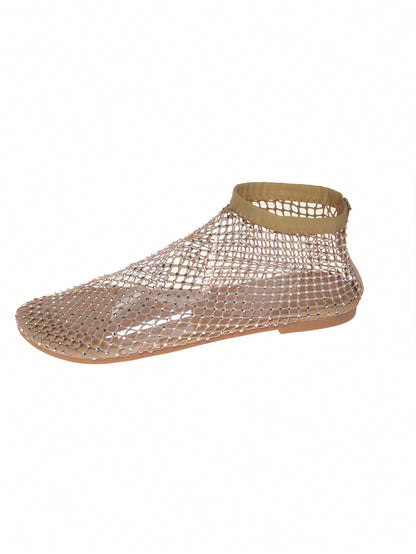 صنادل مسطحة نسائية