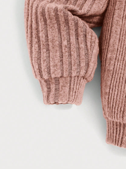 تي شيرت وبنطلون مقلم بكشكش مع عقال الرأس للبنات الاطفال