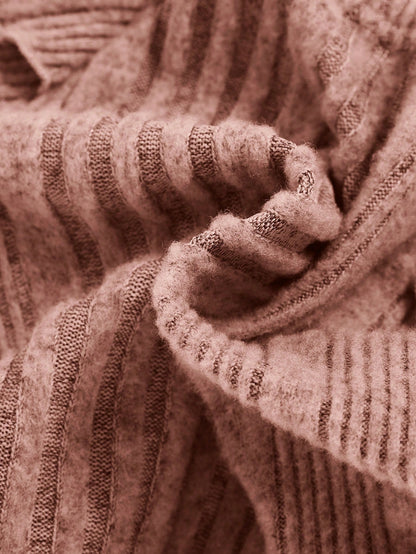 تي شيرت وبنطلون مقلم بكشكش مع عقال الرأس للبنات الاطفال