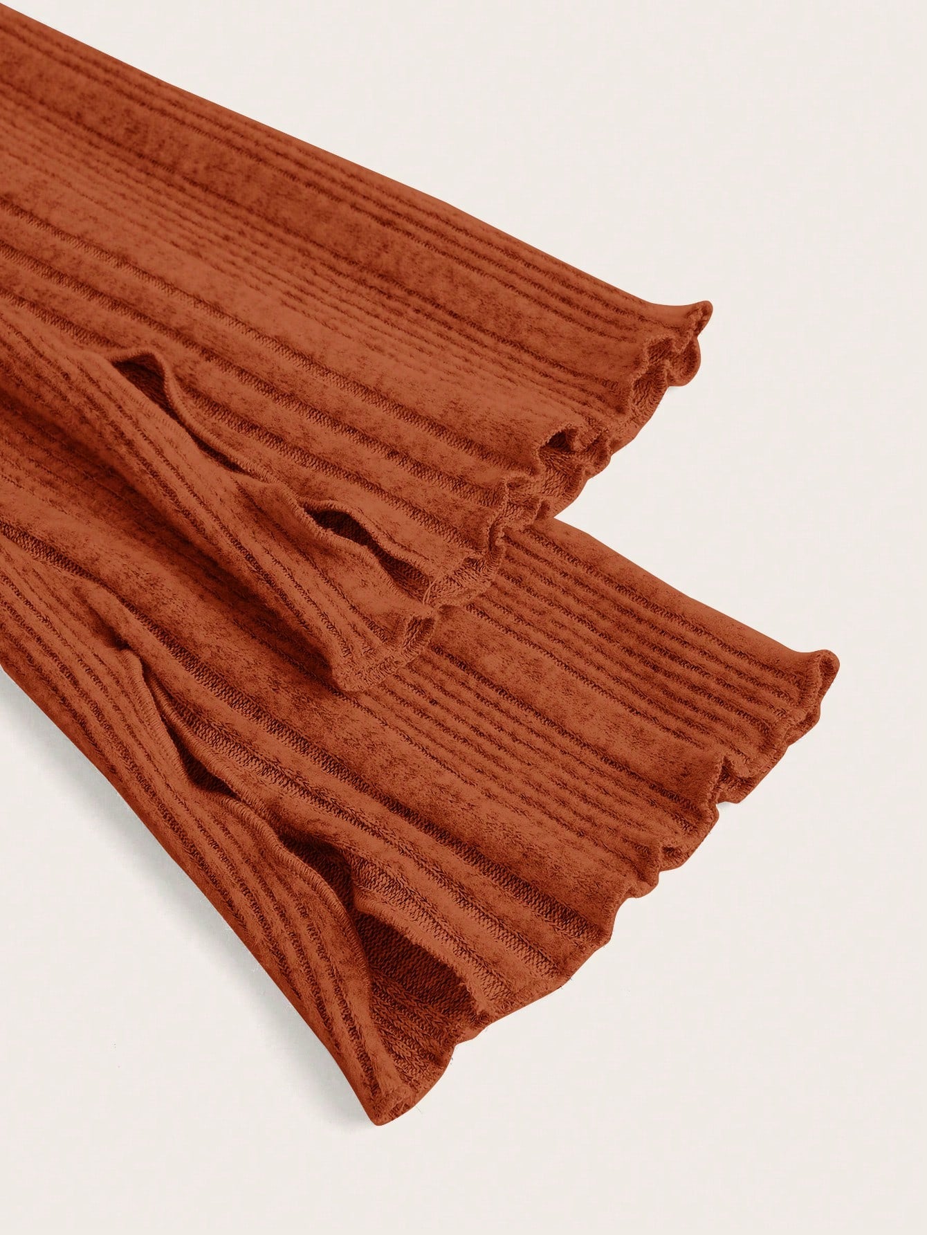 تي شيرت مكشوف الكتف أزرار أمامية باكمام مشقوق