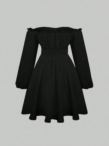 فستان مكشوف الكتف أكمام فانوس