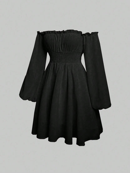 فستان مكشوف الكتف أكمام فانوس