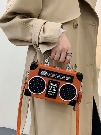 حقيبة يد عصرية صغيرة على شكل راديو