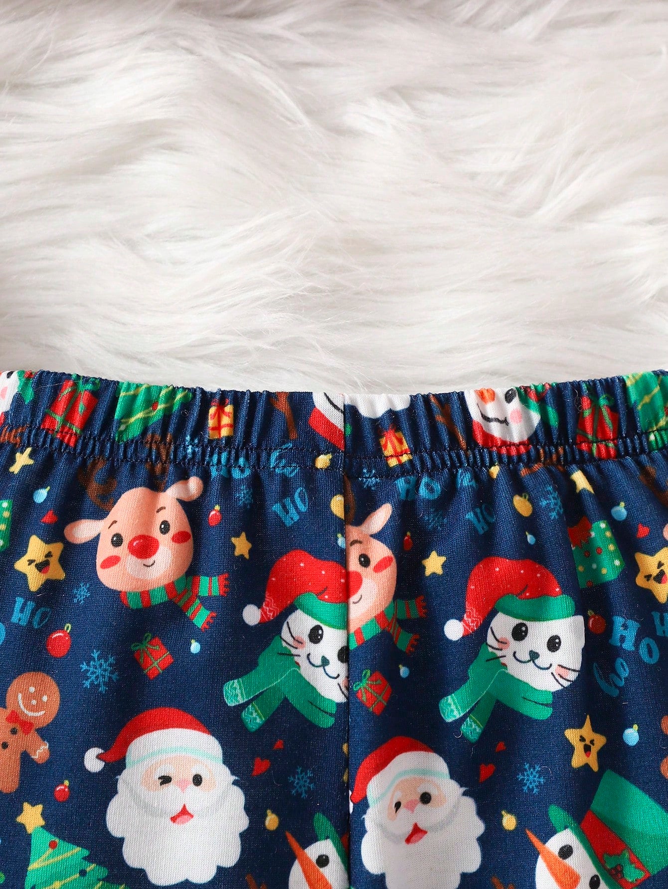 سويت شيرت وبنطال رياضي بطباعة عيد الميلاد