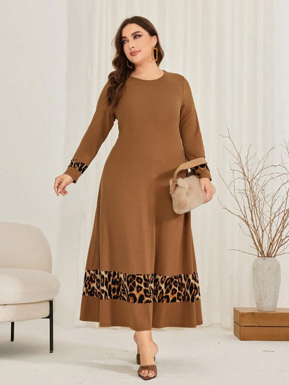 فستان أنثوي جذاب من قماش الليبارد