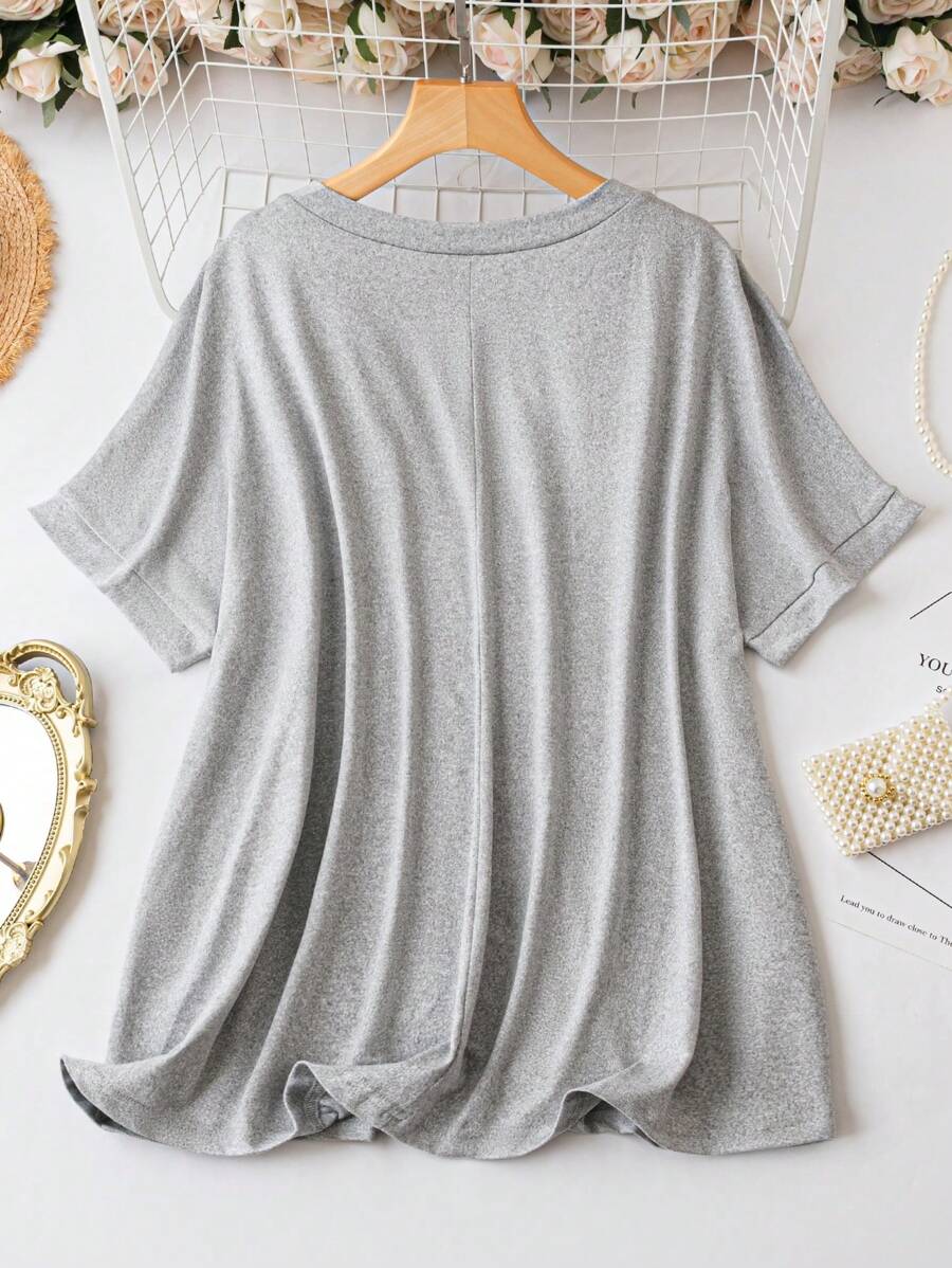 تيشرت نسائي مقاس كبير