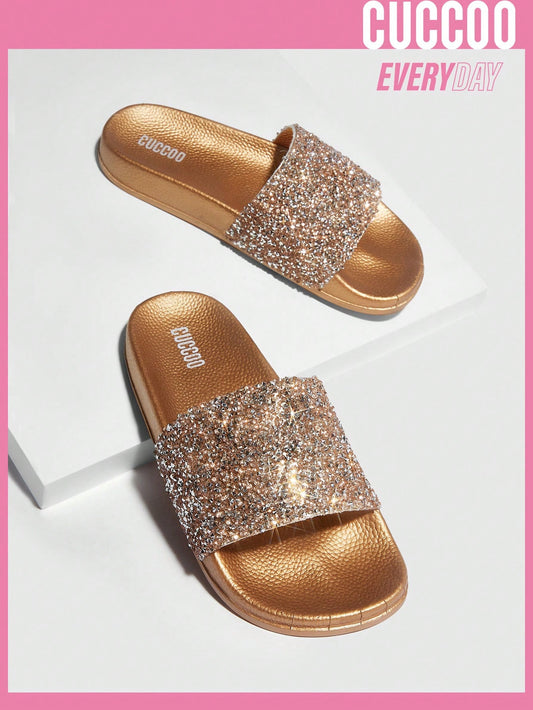 شبشب نسائي بحزام واحد مزخرف باللؤلؤ الاصطناعي والذهب اللافت للنظر لربيع وصيف انيق