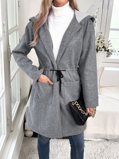 سترة صوفية نسائية ذات غطاء رأس وخصر برباط