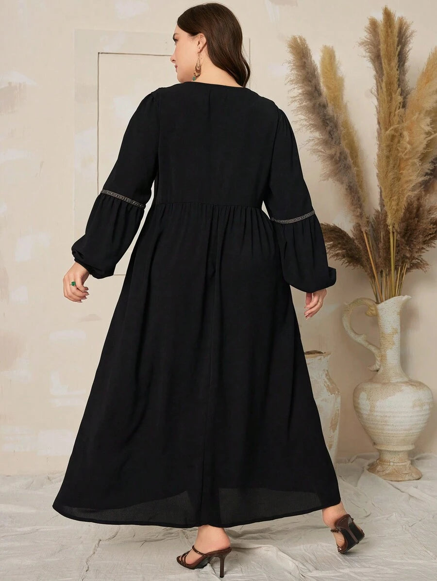 ملابس عربية بمقاسات كبيرة