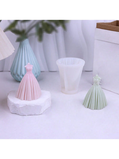 كيكة على شكل فستان زفاف ورائحة وشمعة وديكور وقالب سيليكون جبس