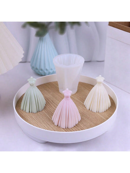 كيكة على شكل فستان زفاف ورائحة وشمعة وديكور وقالب سيليكون جبس