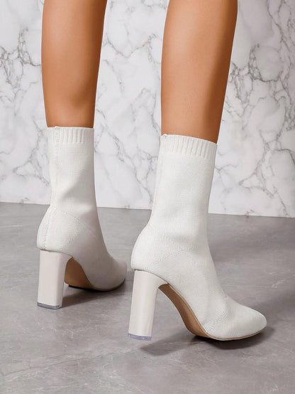 بوت أنيقة للخصر والكعب السميك للنساء ، بوت الكاحل ذات بوت الأصابع المدببة والكنزة المرنة مناسبة للخريف والشتاء ، أبيض/ لون أحادي